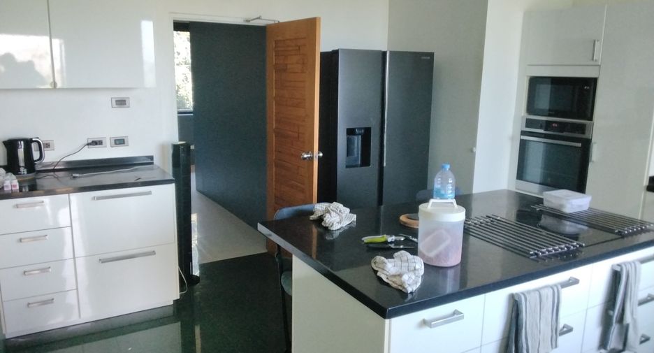 For sale 4 bedrooms villa in Sam Roi Yot, Prachuap Khiri Khan