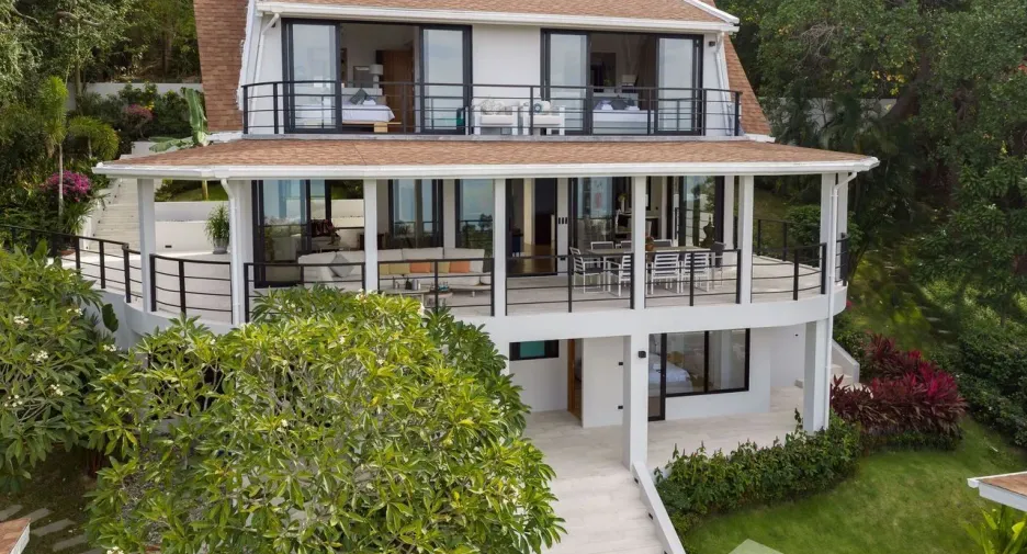 For sale 4 bedrooms house in Ko Samui, Surat Thani