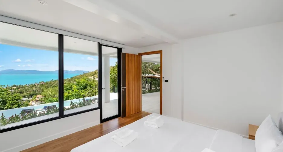 For sale 4 bedrooms house in Ko Samui, Surat Thani