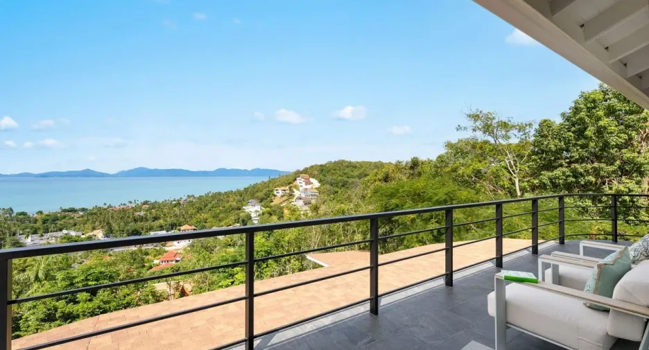 For sale 4 bedrooms house in Ko Samui, Surat Thani