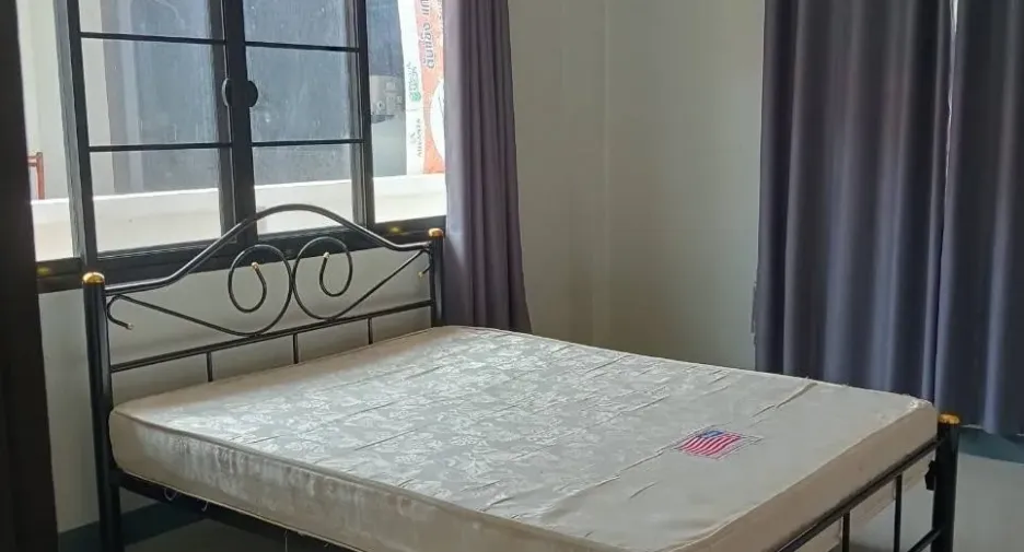 Haus zum Kauf mit 3 Zimmer in Saraphi, Chiang Mai
