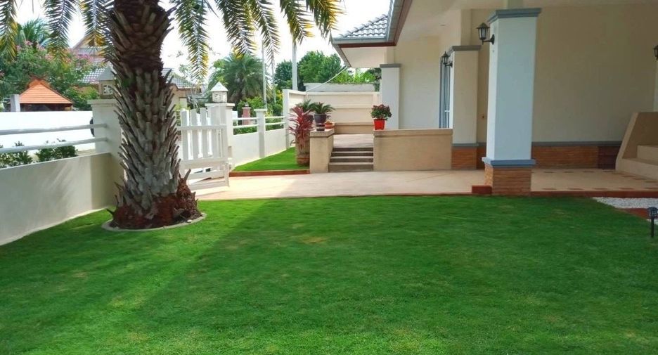For sale and for rent 4 bedrooms villa in Hua Hin, Prachuap Khiri Khan