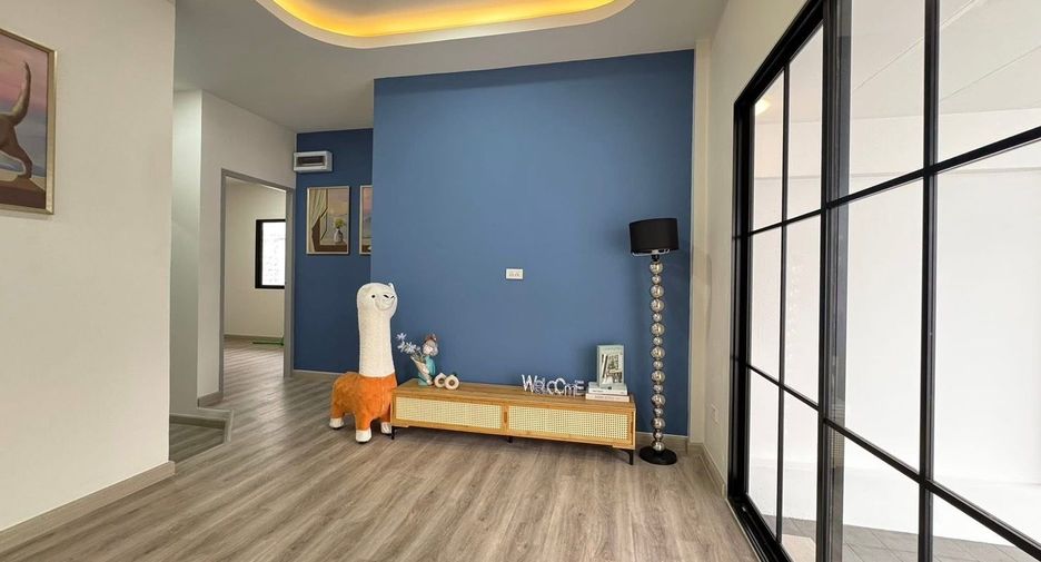For sale 3 bedrooms house in Mueang Chiang Mai, Chiang Mai