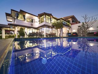For Rent 7 Bedroom House In Bang Lamung, Chonburi