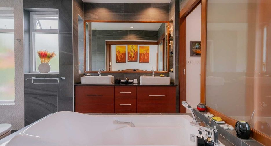 For rent 4 ベッドルーム villa in Hua Hin, Prachuap Khiri Khan
