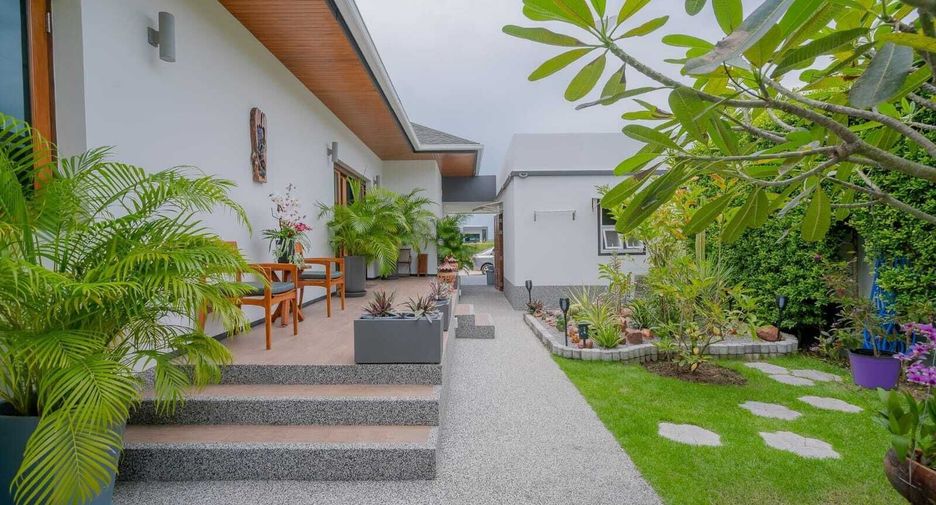 For rent 4 ベッドルーム villa in Hua Hin, Prachuap Khiri Khan