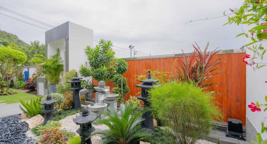 For rent 4 ベッドルーム villa in Hua Hin, Prachuap Khiri Khan