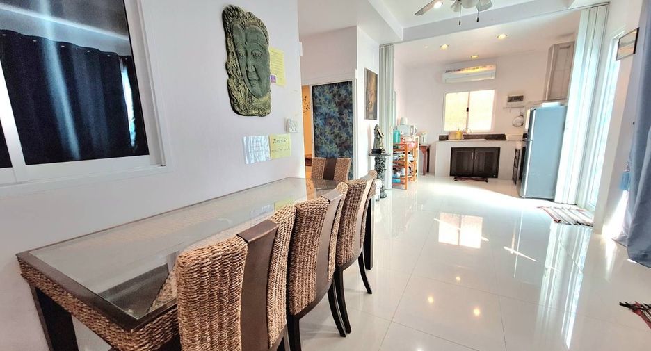 For rent 5 bedrooms villa in Hua Hin, Prachuap Khiri Khan