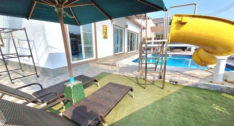 For rent 5 bedrooms villa in Hua Hin, Prachuap Khiri Khan