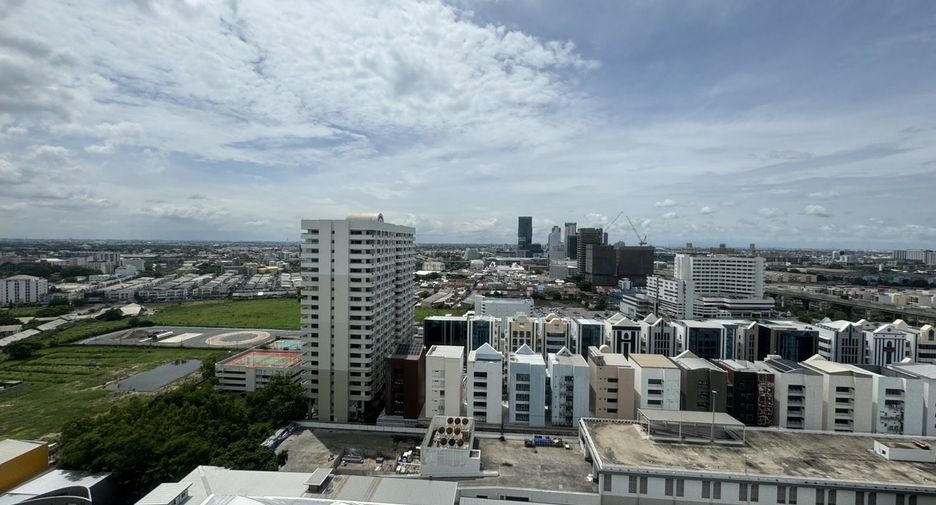 For sale and for rent 2 bedrooms condo in Bang Na, Bangkok