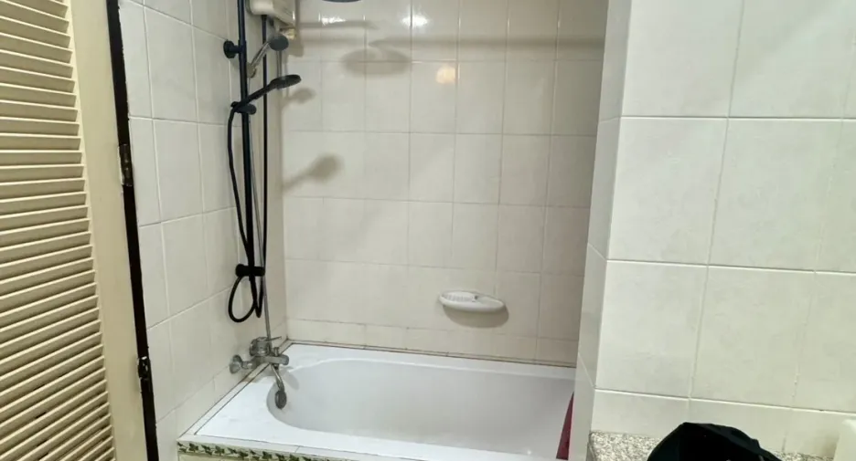 For sale and for rent 2 bedrooms condo in Bang Na, Bangkok