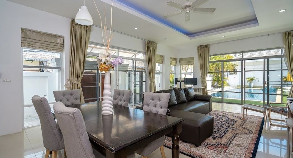 For sale and for rent 10 bedrooms retail Space in Thalang, Phuket