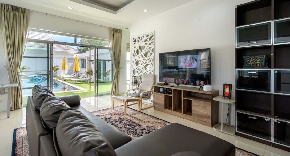 For sale and for rent 10 bedrooms retail Space in Thalang, Phuket