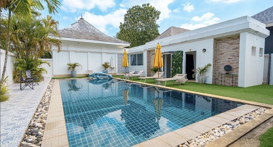 For sale and for rent 10 bedrooms retail Space in Thalang, Phuket