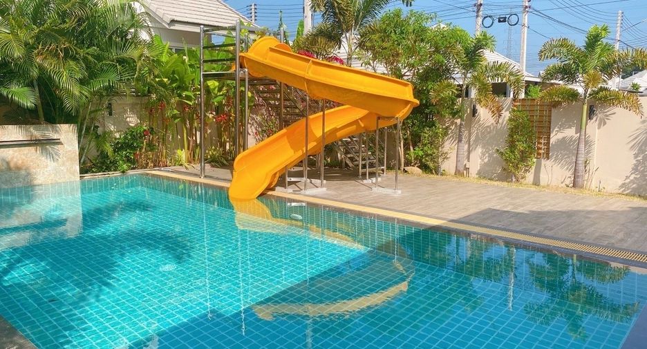 For rent 4 bedrooms house in Hua Hin, Prachuap Khiri Khan