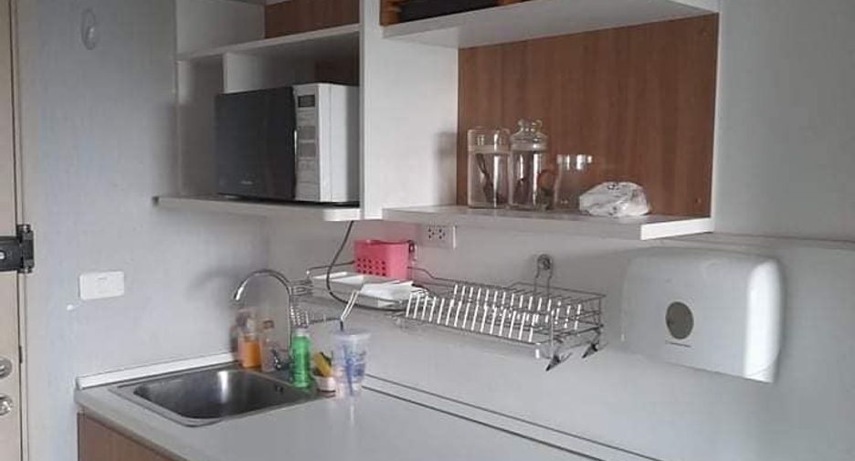 Condo en alquiler de 1 habitaciones en Bang Na, Bangkok