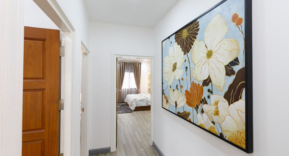 For sale and for rent 5 bedrooms villa in Mueang Chiang Mai, Chiang Mai