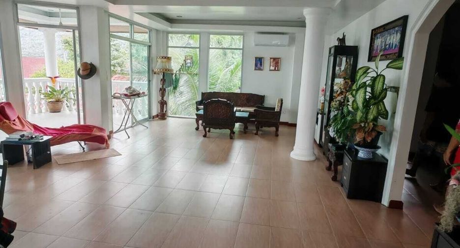For sale 6 bedrooms house in Ko Samui, Surat Thani