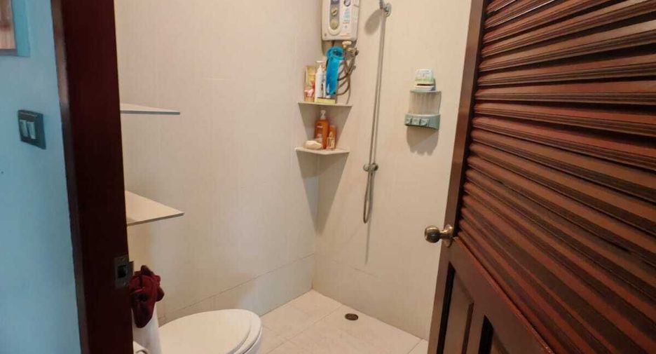 For sale 6 bedrooms house in Ko Samui, Surat Thani