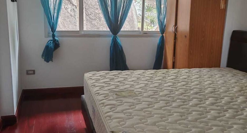 For sale 6 bedrooms house in Ko Samui, Surat Thani