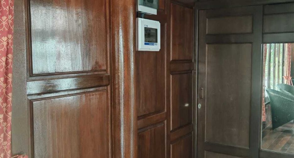 For sale 6 bedrooms house in Ko Samui, Surat Thani