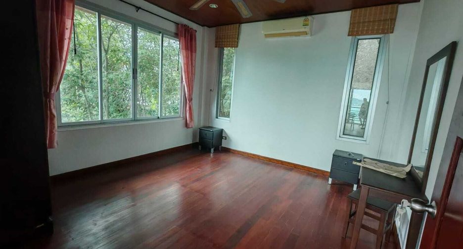 For sale 6 bedrooms house in Ko Samui, Surat Thani