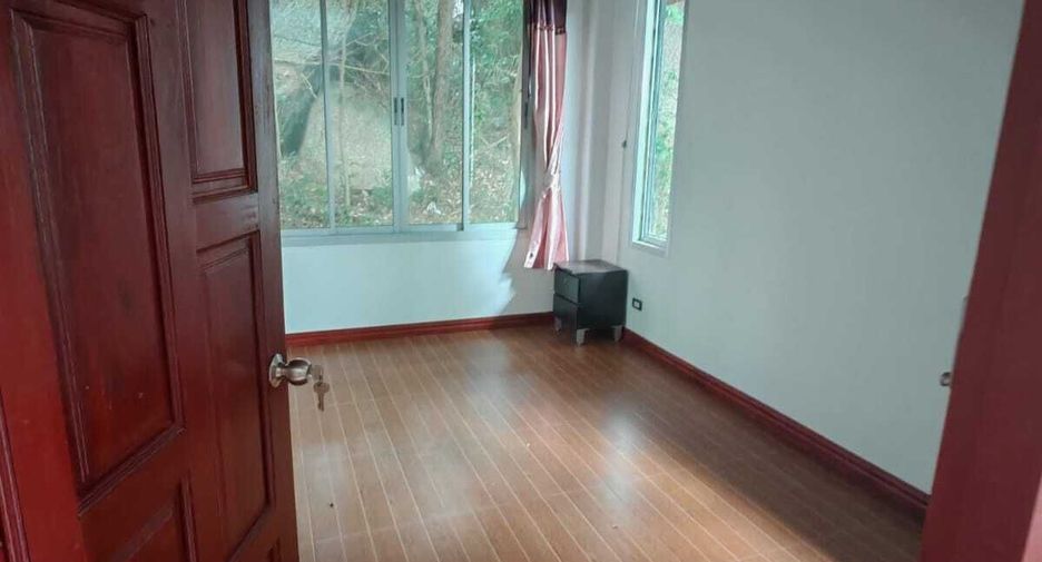 For sale 6 bedrooms house in Ko Samui, Surat Thani