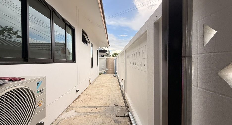 For sale 3 bedrooms house in Doi Saket, Chiang Mai