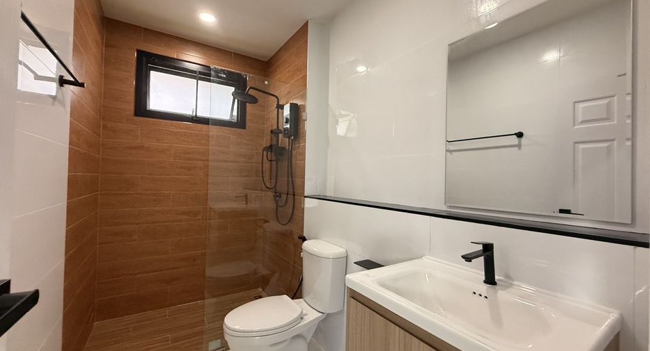 For sale 3 bedrooms house in Doi Saket, Chiang Mai