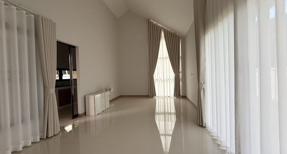 For sale 3 bedrooms house in Doi Saket, Chiang Mai
