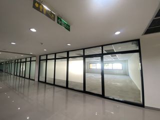 出租 办公室 在 Mueang Chiang Mai, Chiang Mai