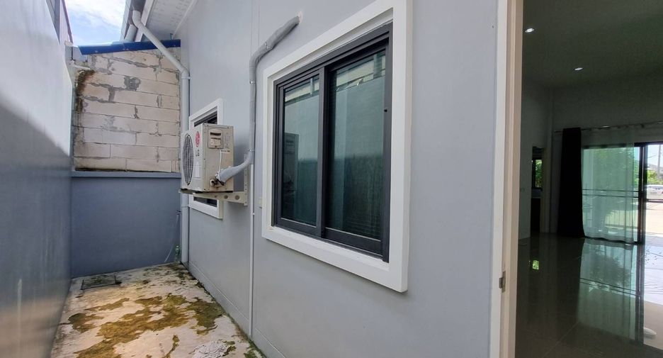For sale 2 bedrooms townhouse in Thalang, Phuket