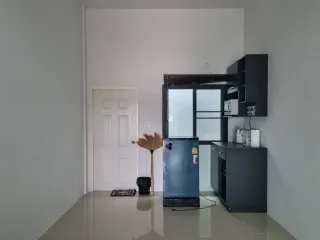 出售 2 卧室 联排别墅 在 塔朗, 普吉