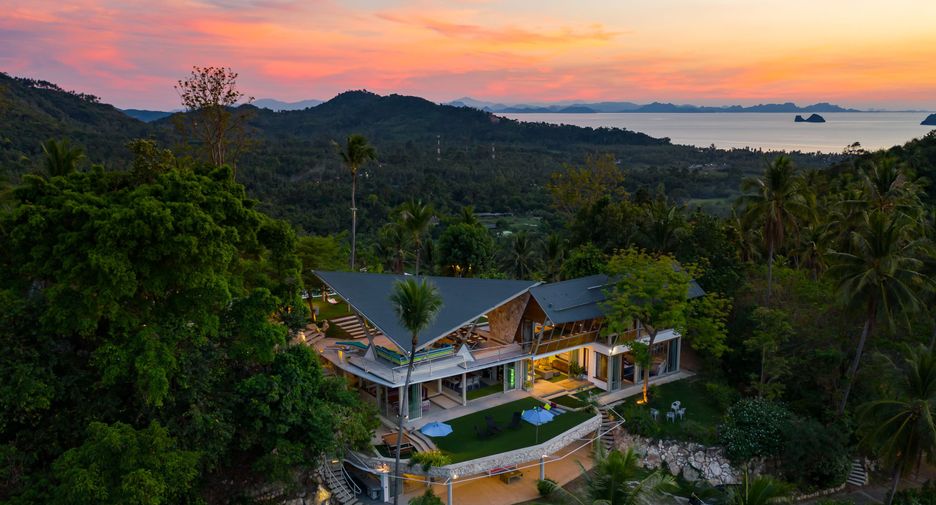 For sale 5 bedrooms villa in Ko Samui, Surat Thani