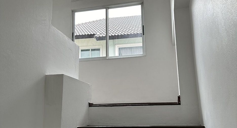 Haus zum Kauf und zur Miete mit 4 Zimmer in San Sai, Chiang Mai