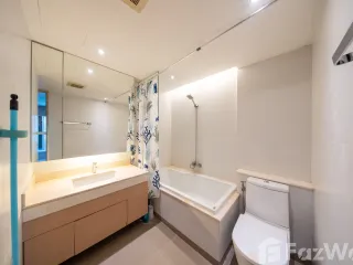 For sale 1 bed condo in Khlong Toei, Bangkok