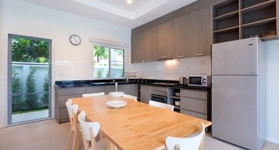 For rent 3 bedrooms villa in Hua Hin, Prachuap Khiri Khan