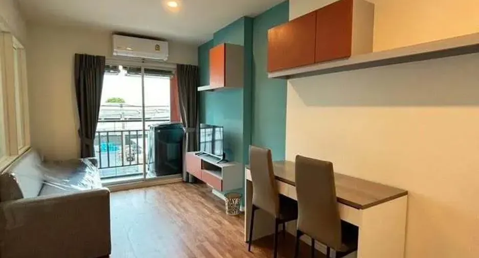 Condo en alquiler de 1 habitaciones en Bang Na, Bangkok