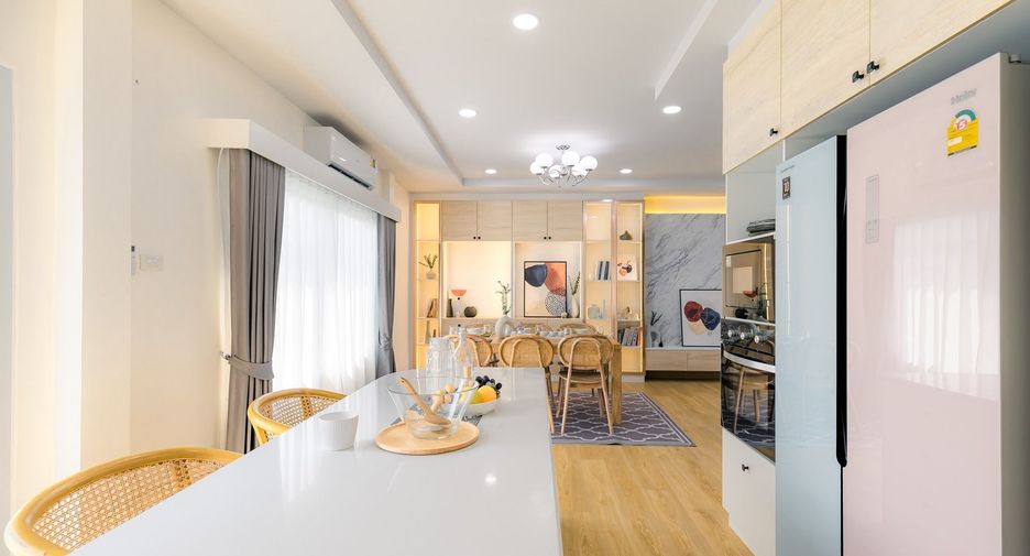 For sale 3 bedrooms house in Doi Saket, Chiang Mai