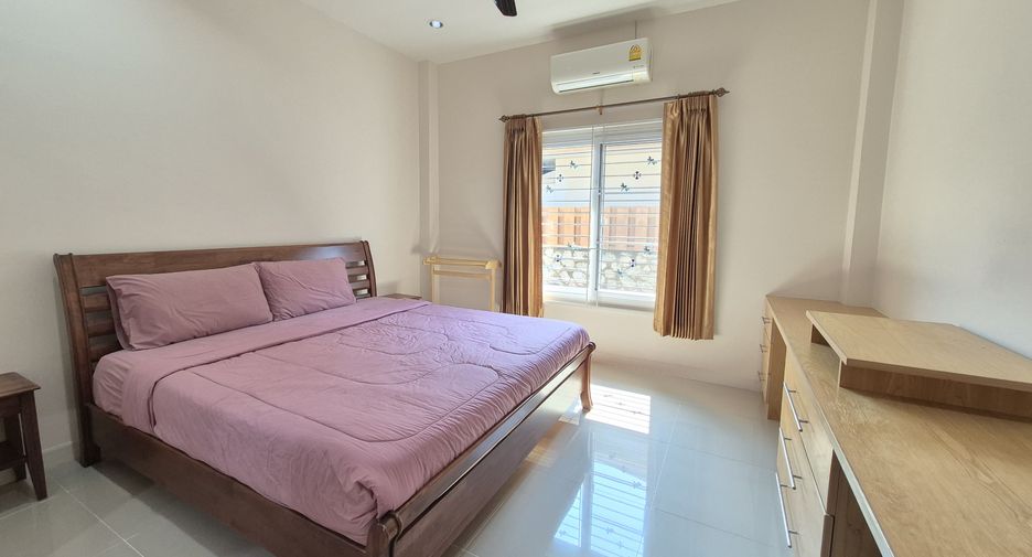 For sale 3 bedrooms house in Bang Lamung, Chonburi