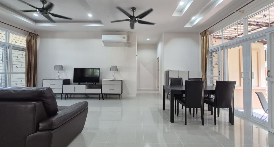 For sale 3 bedrooms house in Bang Lamung, Chonburi