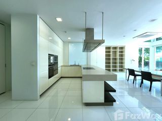 For sale 5 ベッドルーム house in Bang Na, Bangkok