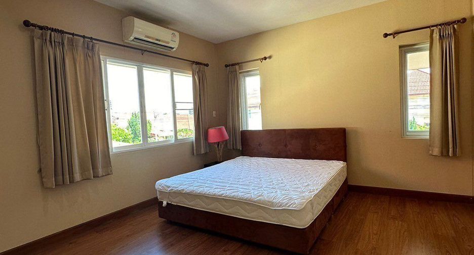 出租 5 卧室 独立屋 在 Hang Dong, Chiang Mai