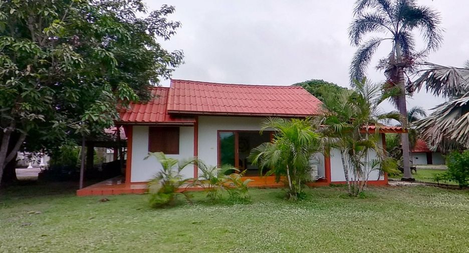 For sale 10 bedrooms villa in San Pa Tong, Chiang Mai