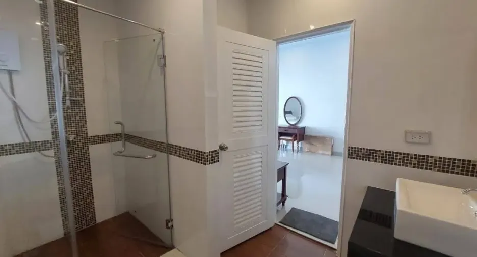 For rent 3 bedrooms villa in Hua Hin, Prachuap Khiri Khan