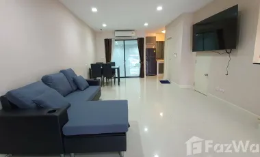 À vendre et à louer 3 chambres maison de ville à Bang Kapi, Bangkok