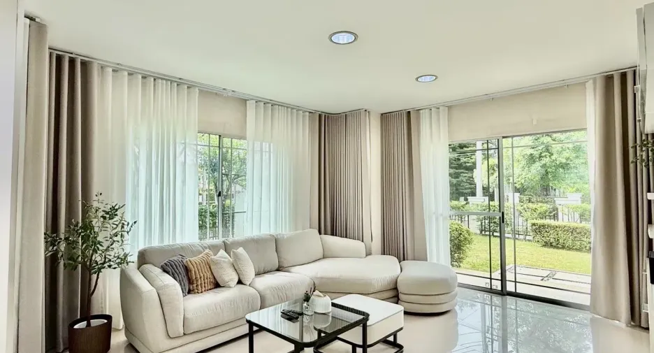 For rent 3 bedrooms house in Mueang Chiang Mai, Chiang Mai