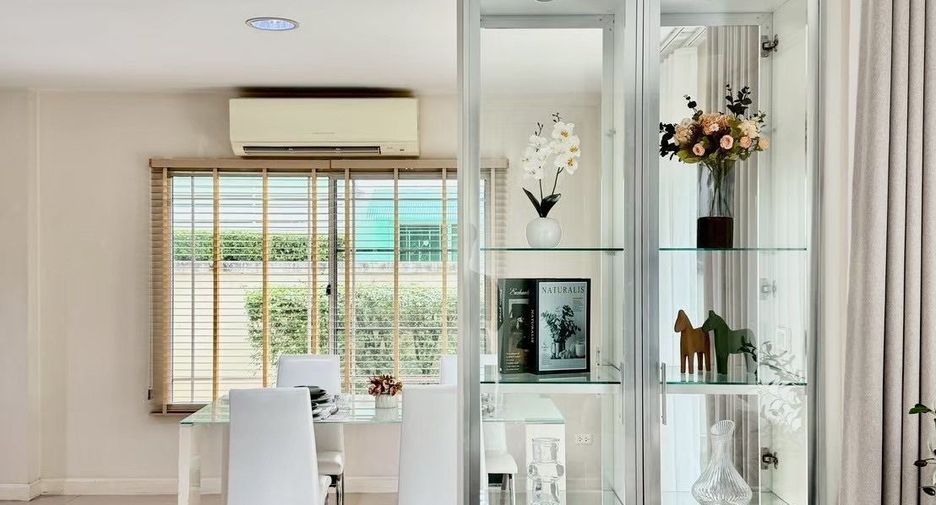 For rent 3 bedrooms house in Mueang Chiang Mai, Chiang Mai