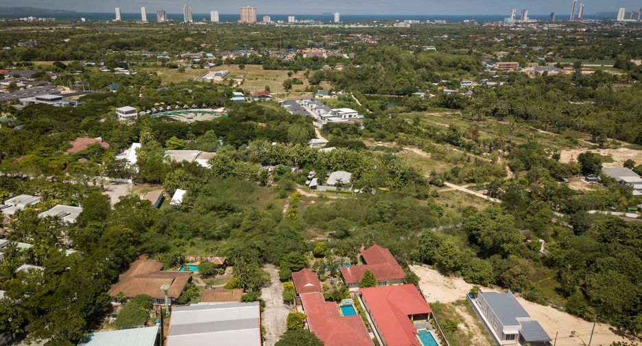 For sale 15 bedrooms villa in Bang Lamung, Chonburi