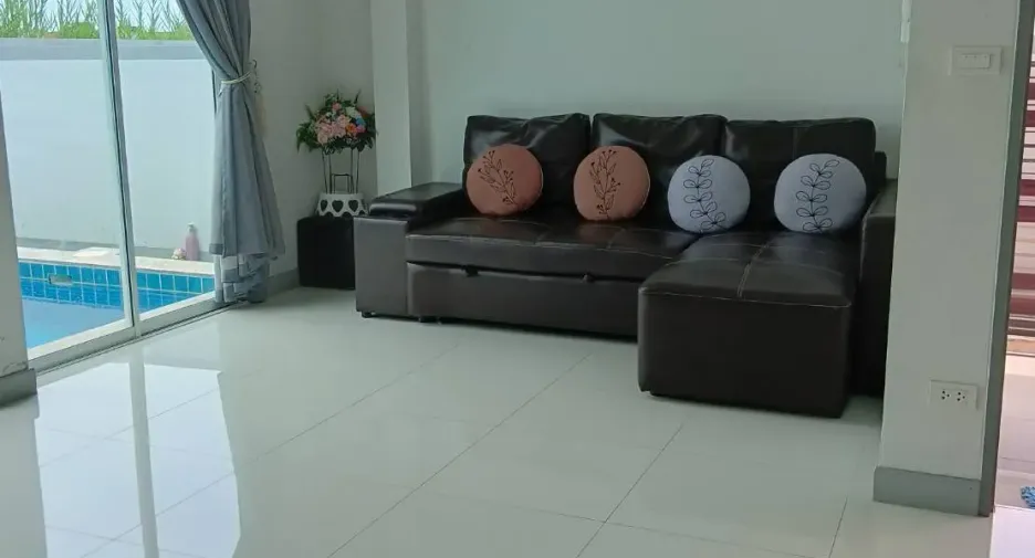 For rent 3 bedrooms villa in Cha Am, Phetchaburi